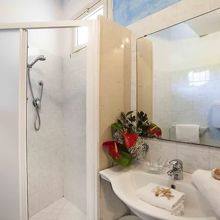 Calypso Hotel 3*